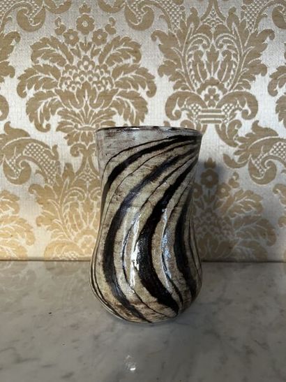 Robert PÉROT (1931-2003) ?
Ceramic vase decorated...
