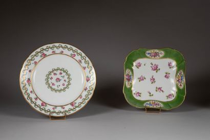 In the Sèvres style. 
Porcelain scalloped...