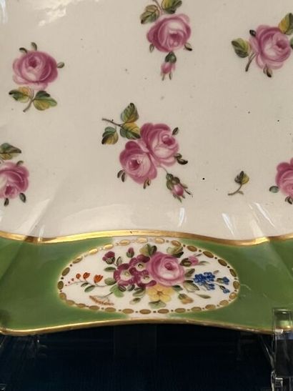 In the Sèvres style. 
Porcelain scalloped...