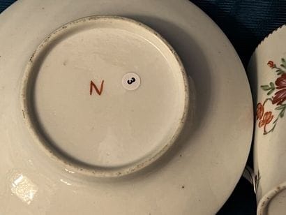 PARIS (Nast). 
Porcelain trembleuse covered...