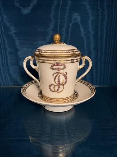 LILLE.
Porcelain trembleuse covered cup and...