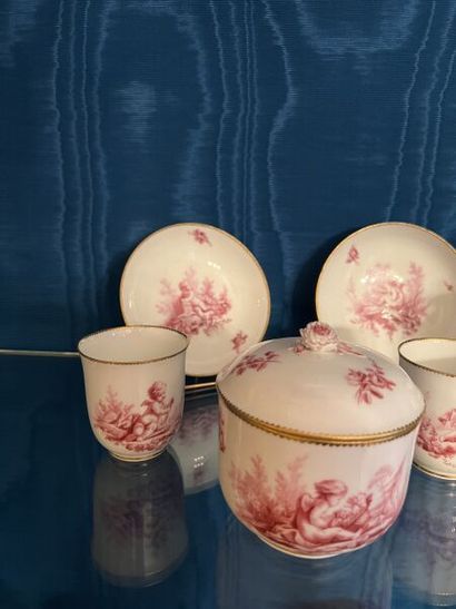 VINCENNES. 
Porcelain coffee set with cherubs...