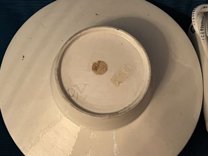 MENNECY. 
Trembleuse cup and saucer in soft...