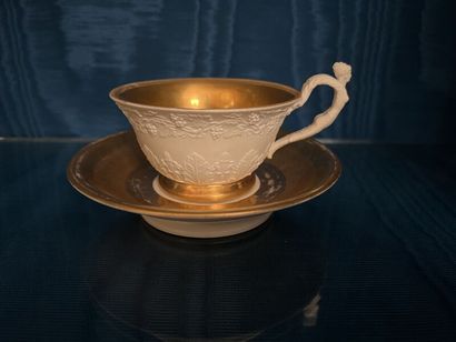 Paris (Dagoty). 
Porcelain and bisque porcelain...