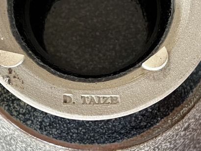 Daniel de MONTMOLLIN (born 1921) - TAIZÉ.
Flared...