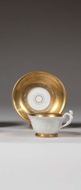 Paris (Dagoty). 
Porcelain and bisque porcelain...