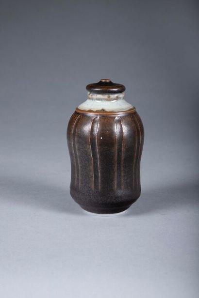 Michelle ESCHENBRENNER (1931-2018).
Tea flask...