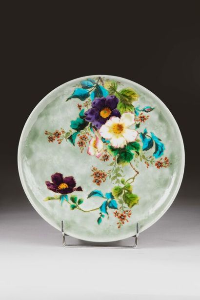 Théodore DECK (1823-1891). 
Coupe circulaire...