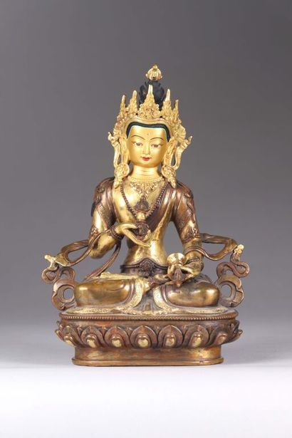 TIBET.
Statuette de Vajrasattva en bronze...