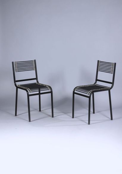 René HERBST (1891-1982).
Deux paires de chaises...