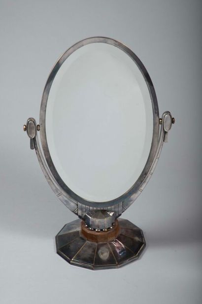 Important miroir de table stylisé Art Déco...