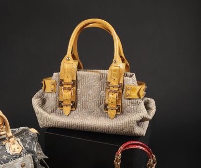 * LOUIS VUITTON.
Sac à main Monogramme motard...