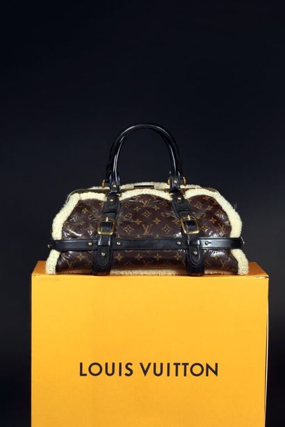 * LOUIS VUITTON par Marc JACOBS.
Rare sac...