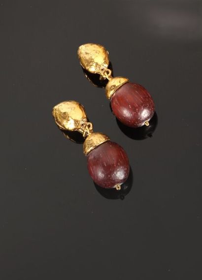 MAISON GOOSSENS.
Paire de clips d'oreilles...