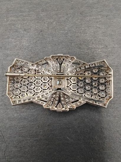 Grande broche de corsage en platine 950 ‰...