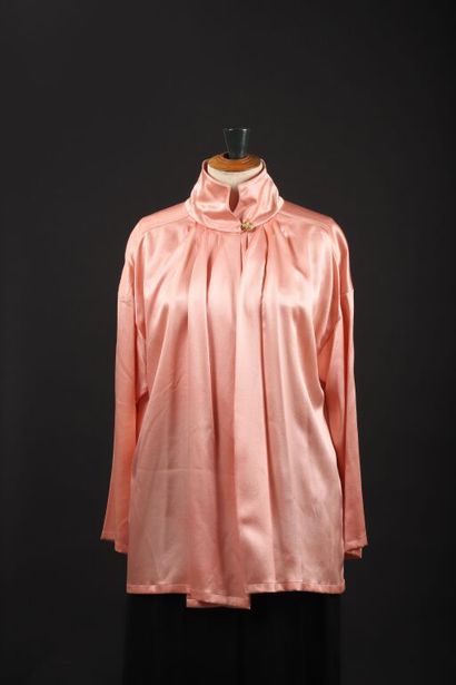 MAISON LANVIN.
Blouse vintage à manches longues...