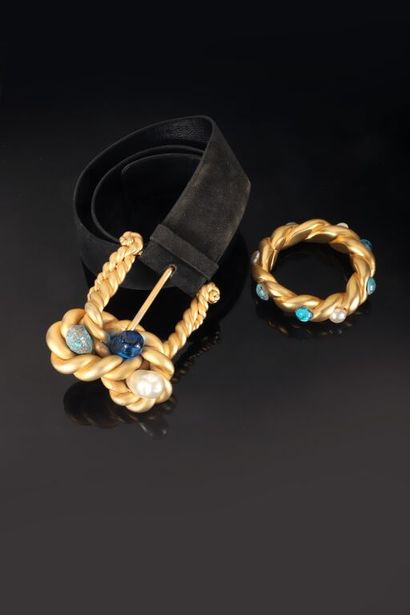CHANEL par MAISON GRIPOIX - Collection Victoire...