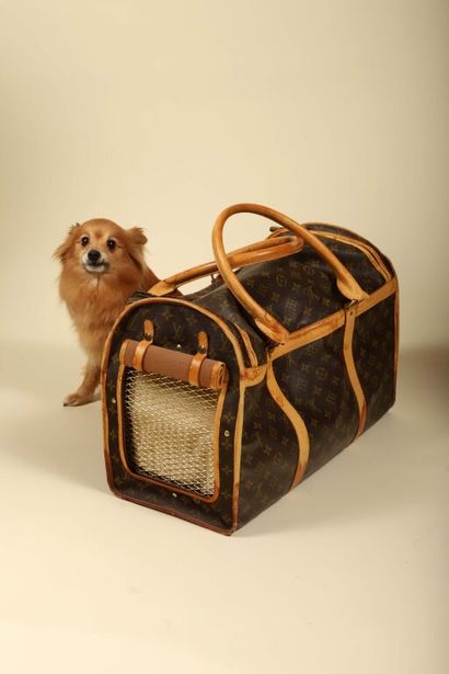 * LOUIS VUITTON.
Sac de transport de chien...