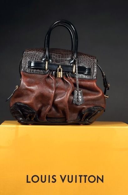 * LOUIS VUITTON - Collection Les Extraordinaires.
Sac...