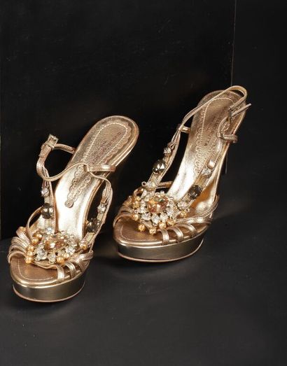 * Guglielmo ROTTA.
Paire de sandales-bijoux...
