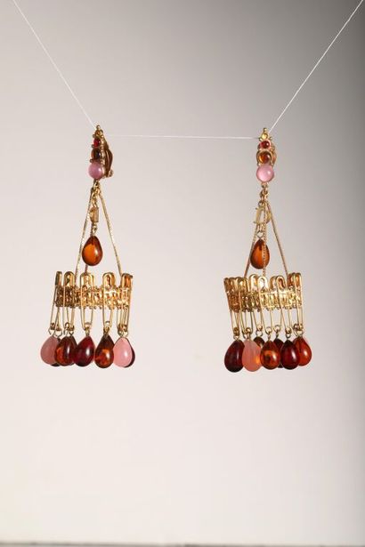 CHRISTIAN DIOR par JOHN GALLIANO.
Rare paire...