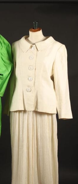 SAINT LAURENT RIVE GAUCHE.
Vintage white...