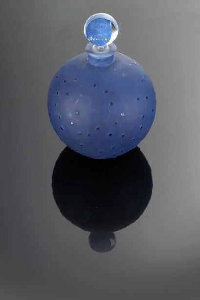 René LALIQUE (1860-1945) & WORTH PARFUMEUR.
Flacon...