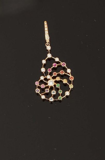 * ALEXANDRA ROSIER.
Openwork pendant in yellow...
