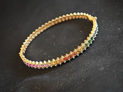 * ALEXANDRA ROSIER. 
Bracelet rigide ouvrant...