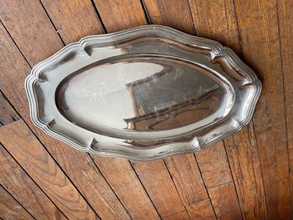 Large oval silver dish (950/1000th), contoured...