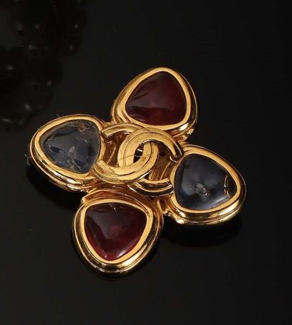 CHANEL (Made in France).
Broche vintage byzantine...
