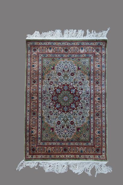 TURKEY.
Fine hand-knotted silk Hereké rug...