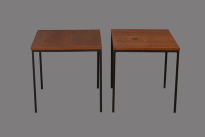 Travail moderne vers 1960.
Paire de tables...