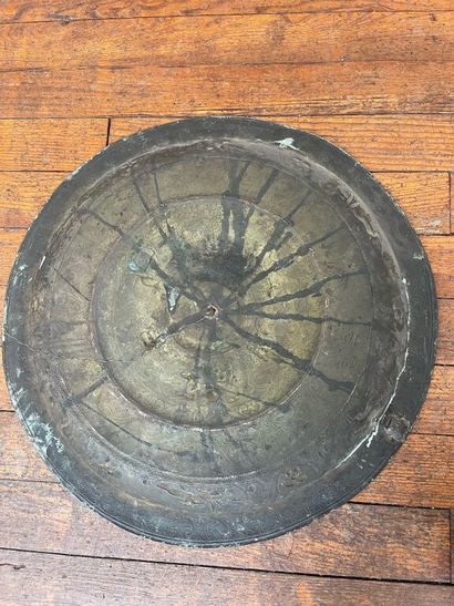 Circular offering dish in old silver-plated...