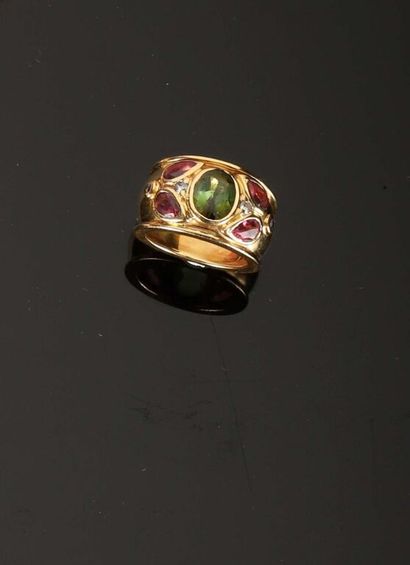 CARTIER Paris. 1994. 
Yellow gold 750‰ band...