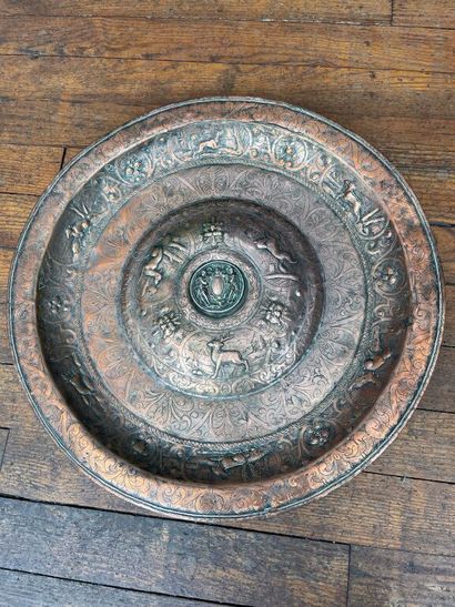 Circular offering dish in old silver-plated...