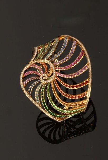 * ALEXANDRA ROSIER.
Bracelet manchette rigide...