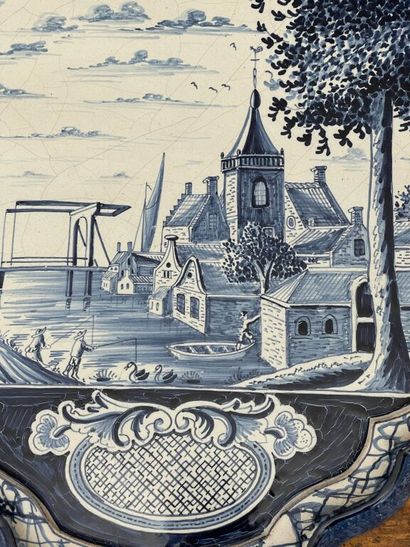 MAKKUM (Holland). 
Set of two decorative...