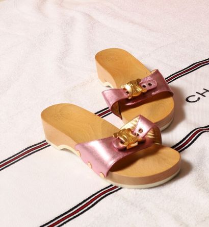 CÉLINE pour SCHOLL.
Paire de mules ouvertes,...