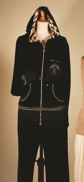 ROBERTO CAVALLI. WELNESS.
Jogging d'intérieur...