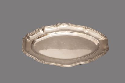 Large oval silver dish (950/1000th), contoured...