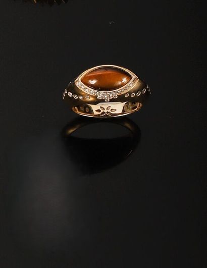 * ALEXANDRA ROSIER.
Bague en or jaune amati...
