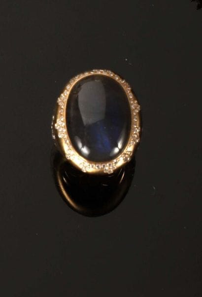 * ALEXANDRA ROSIER.
Large bague cocktail...