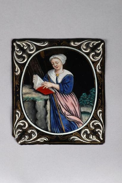 Plaque en émail peint polychrome avec rehauts...