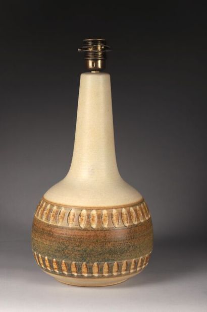SOHOLM STENTOJ. 
Important pied de lampe...