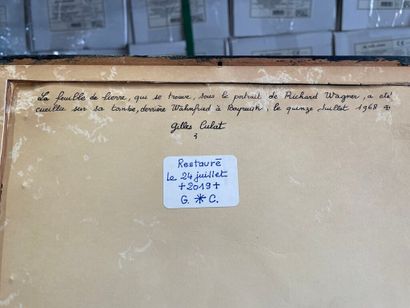 Ensemble de reproductions comprenant : 
-...