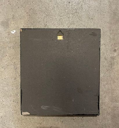 Ensemble de reproductions comprenant : 
-...