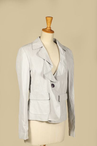GIORGIO ARMANI.
Veste en cuir gris perle,...