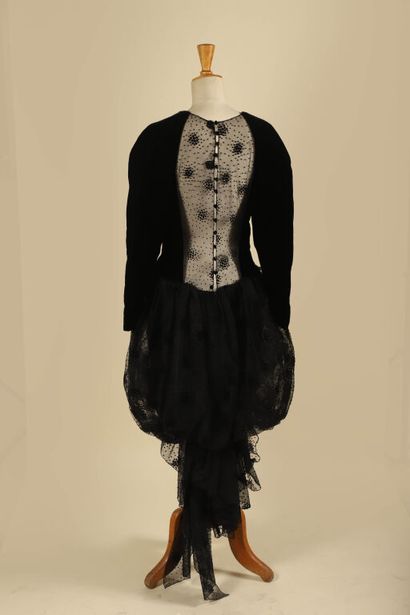 LORIS AZZARO.
Exceptionnelle robe du soir...