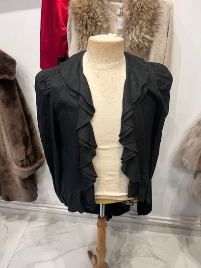 NINA RICCI BOUTIQUE.
Veste en lin noir, col...